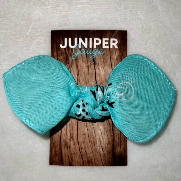 Teal Paisley Rockabilly Bandana Knotted Hair Bow - Picture 11 of 11